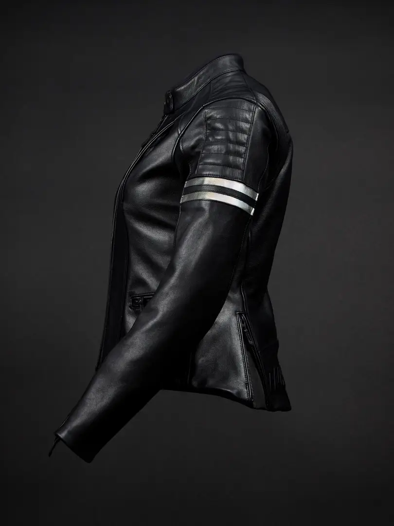 Revolver Black